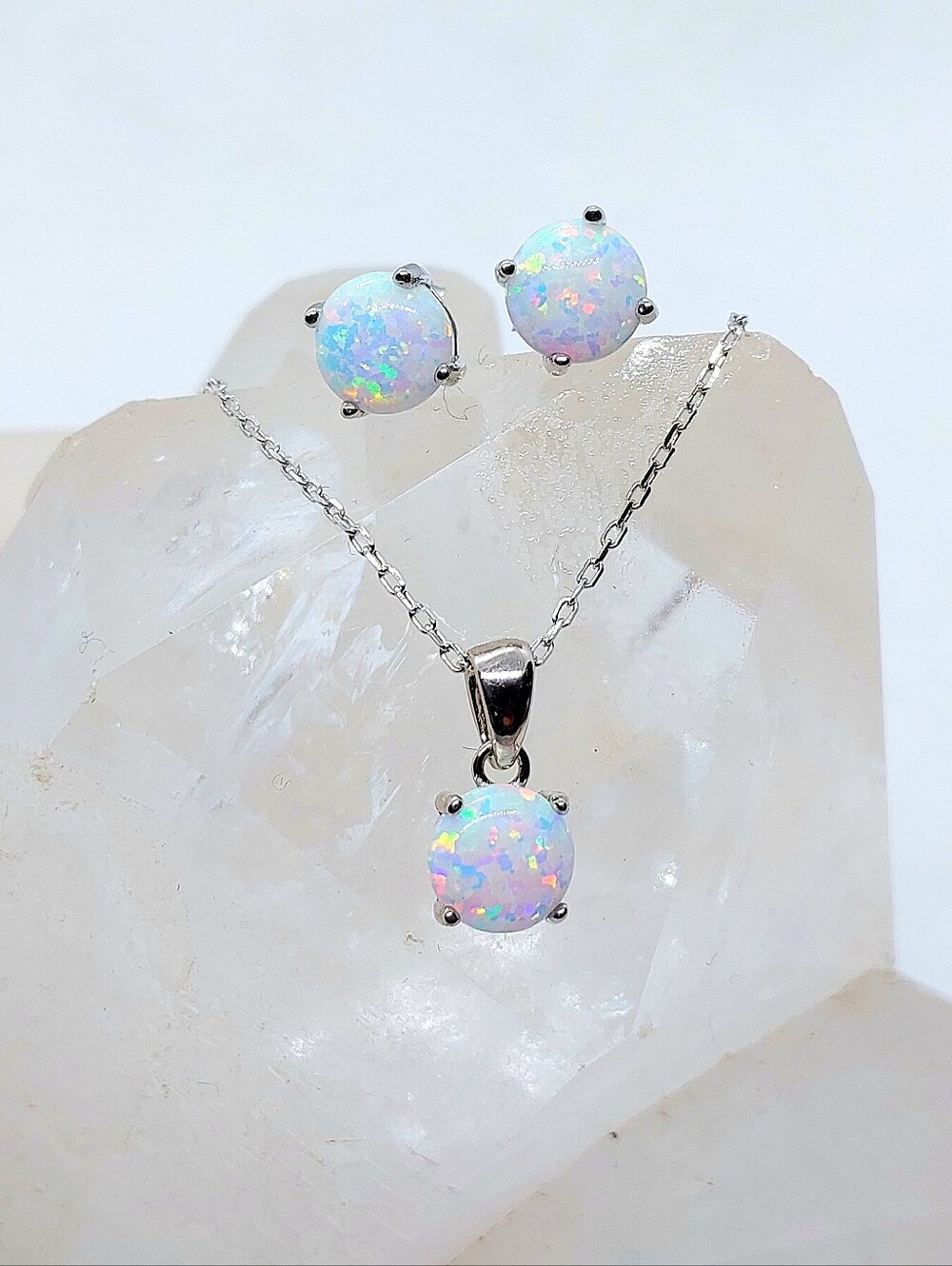 🤍 3cttw. White Fire Opal S925 Sterling Silver Set Necklace/Earrings